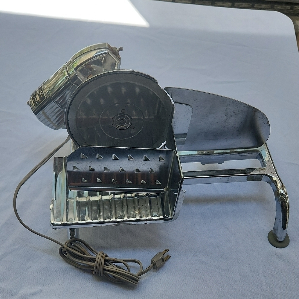 Electric Meat Slicer - Silver